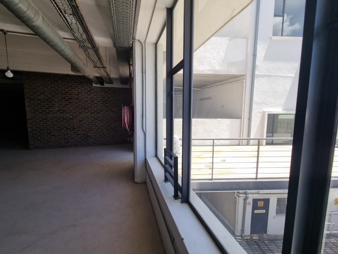 To Let commercial Property for Rent in Salt River Western Cape